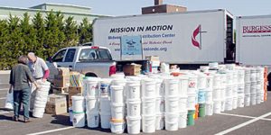 09-29_wisc-flood_cleaningbuckets